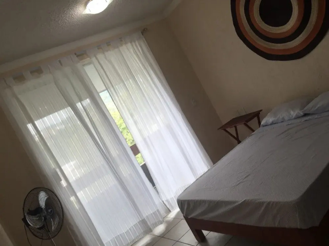 Adamaris Condo Condesa