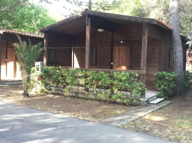 2 Bedrooms Chalet