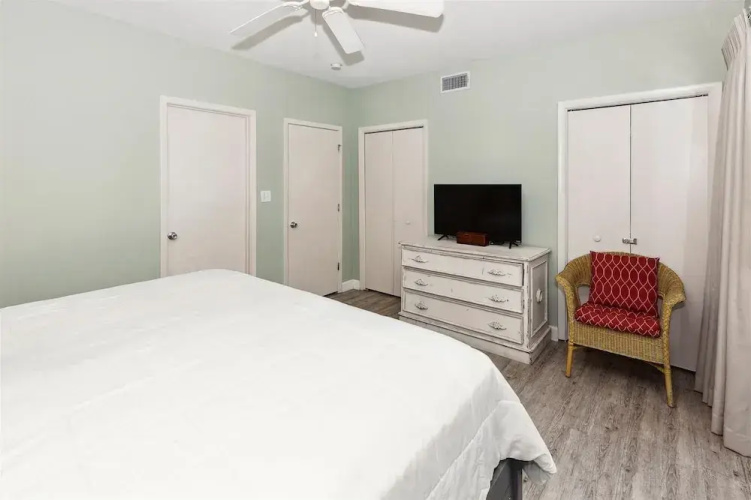 Sandpiper Cove 1151 2 Bedroom Condo by RedAwning