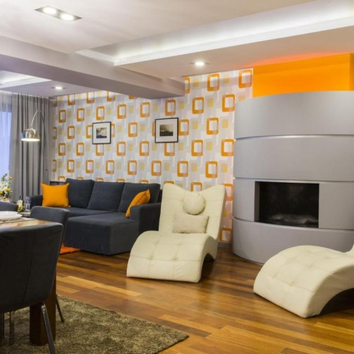 Apartment with balcony