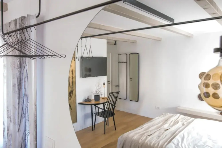 Boutique stone house Franco