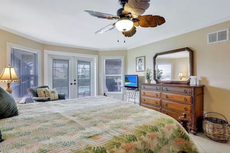 Lamplighter Home #32404