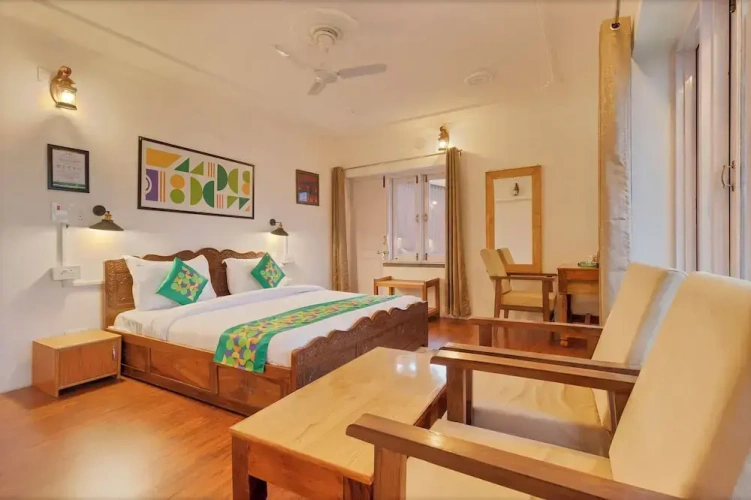 Premium room with balcony