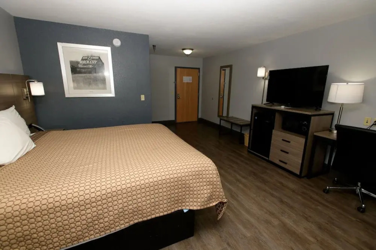 Home Town Inn Ringgold