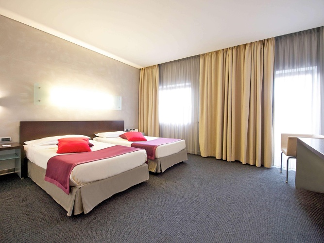Hotel Mercure Palermo Centro photo 12