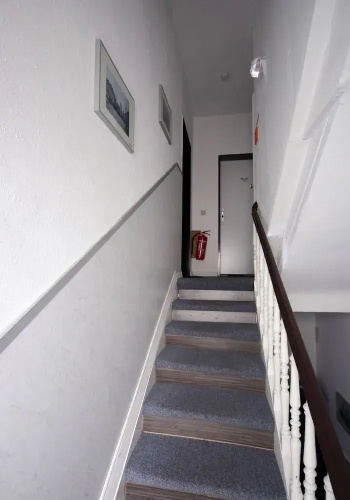The Penny Pincher Inn - Hostel