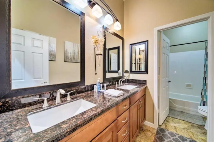 7813 E Journey Lane, Scottsdale