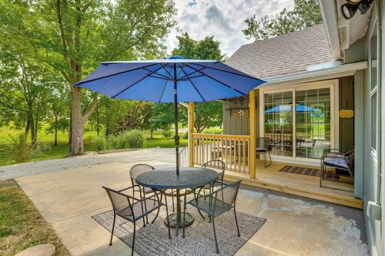 2 Bedrooms Cottage