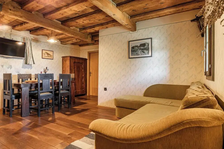 Vineyard Cottage Pavlin 2