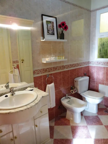 Allons-y Guesthouse