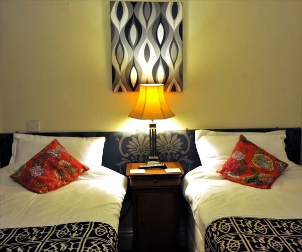 Comfort Twin room with city view