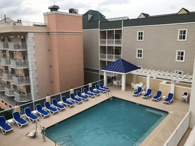 Double Suite with bay view