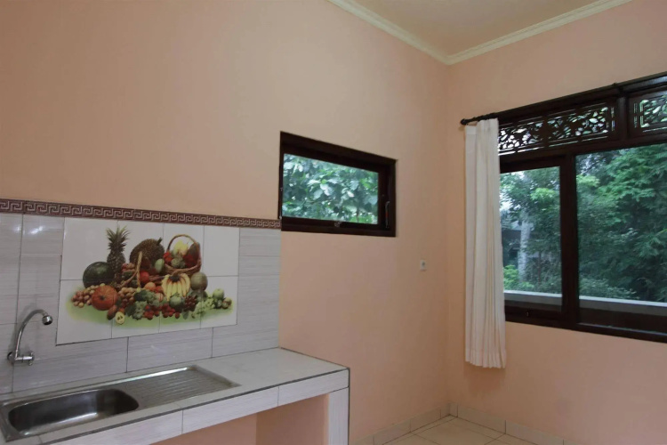 Citrus Tree Rooms - Arik