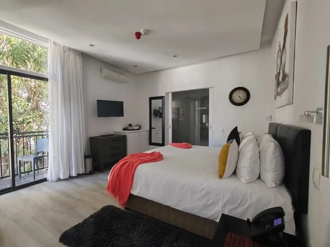 Superior Twin room with balcony