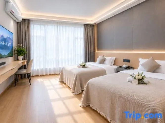 Deluxe Twin room with garden view