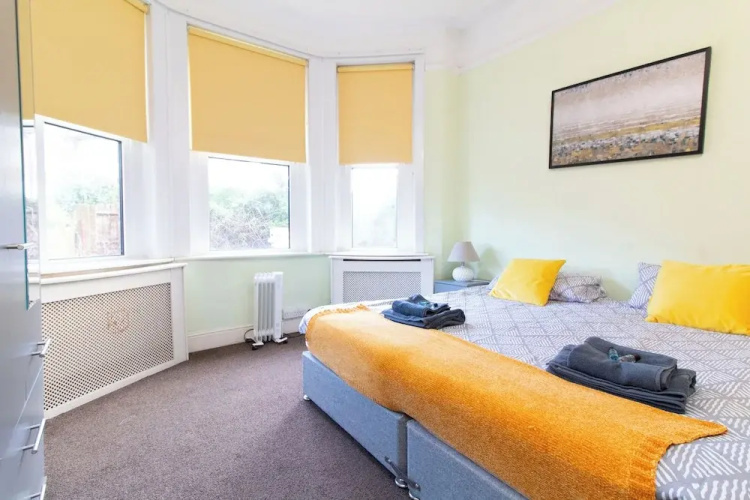 Thornbury Guest House Room 2 - 사우샘프턴