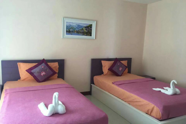 V-House Hotel