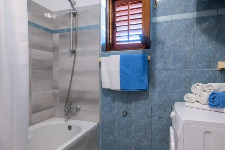 Holiday house Sunce
