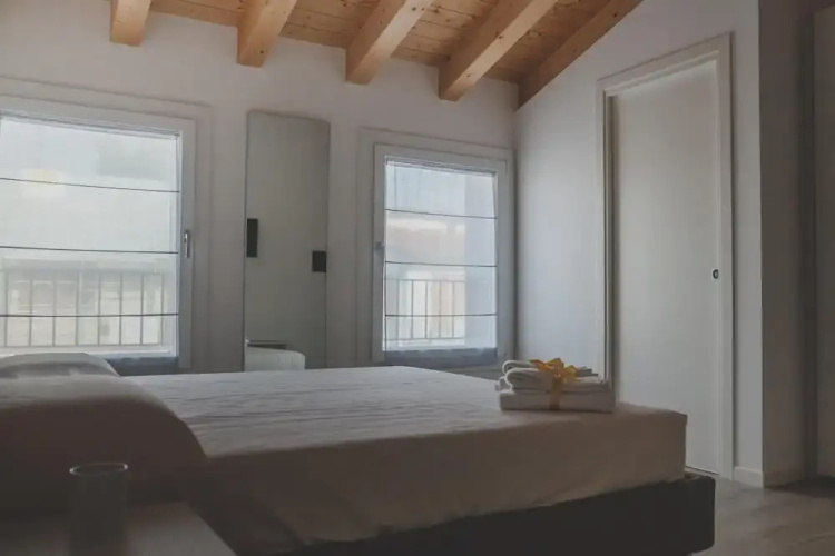 Terra Ferma Rooms & More