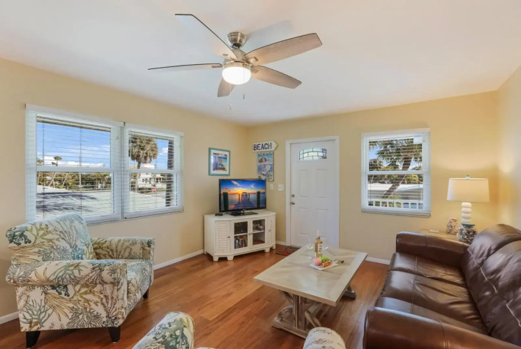 Island Hideaway East - 308B 67th