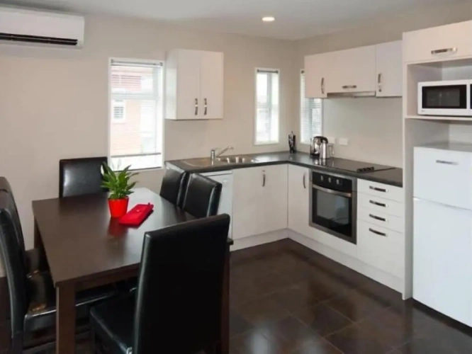 Family Apartment with garden view