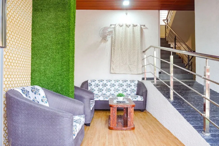 Fabhotel Stay Inn