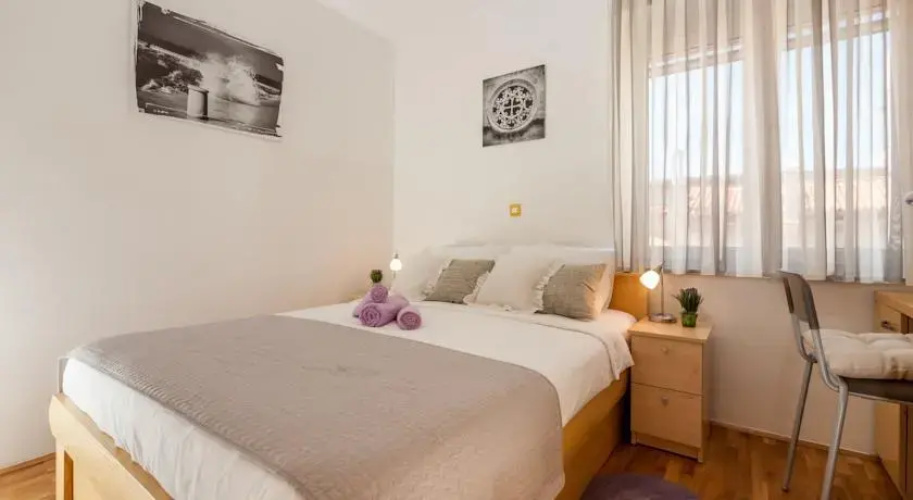 Aldo Apartments Center