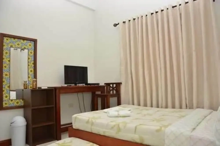 4 Bedrooms Villa