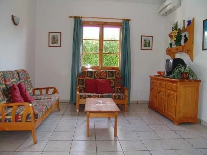 Calan Bosch Villas