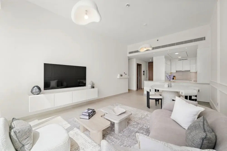 2BR M CF7B Pet Friendly Stay