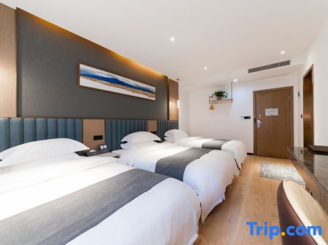 Business Triple room
