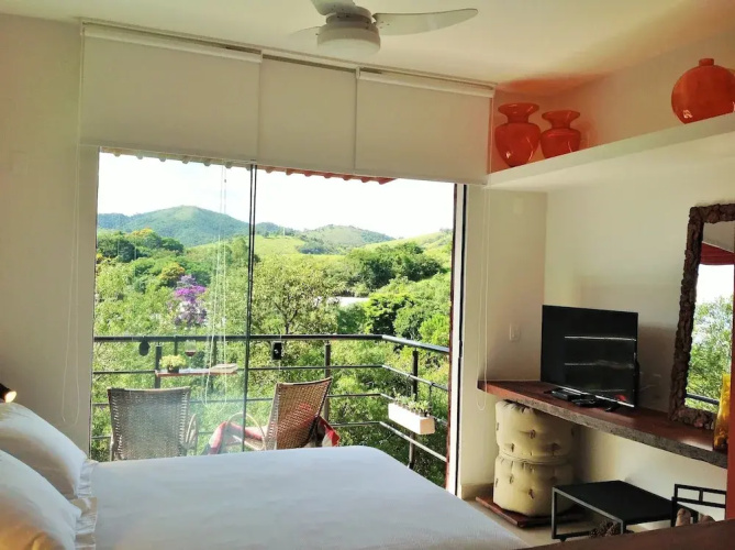 Latitude Lodge