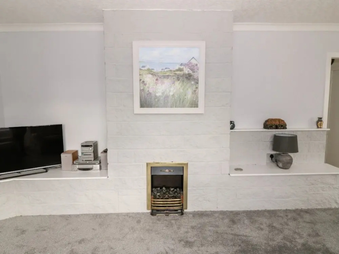 Honesty Cottage