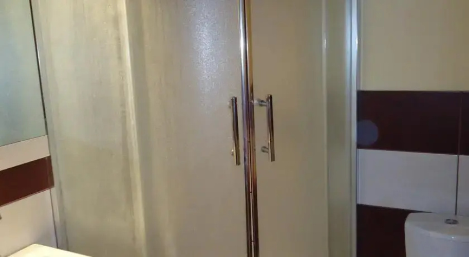 Hostel Orange Plus
