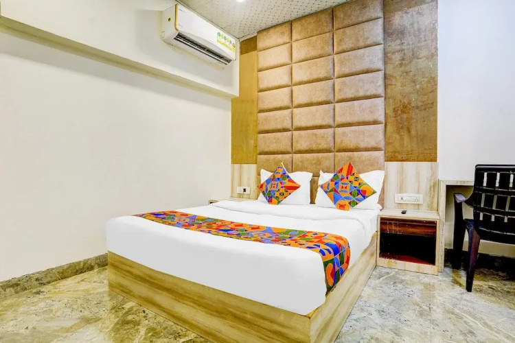 Fabexpress Sumit Palace
