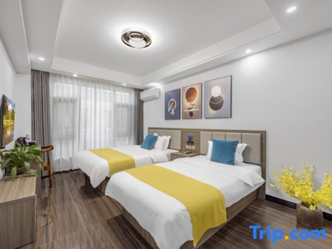 Premium Twin room
