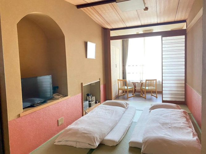Kameya Rakan Hot Springs Ryokan