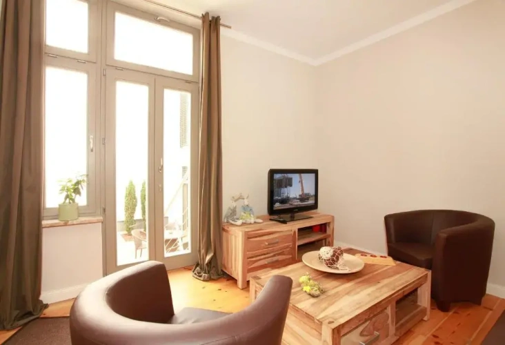 1 Bedroom Apartment