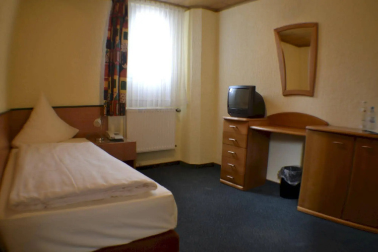 Moselstern-Hotel 'Zum Guten Onkel'
