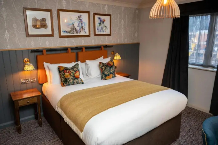 The Ely Hotel by Chef and Brewer Collection