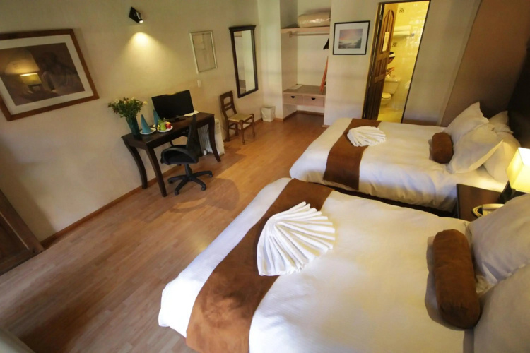 Casa Mexicana Hotel