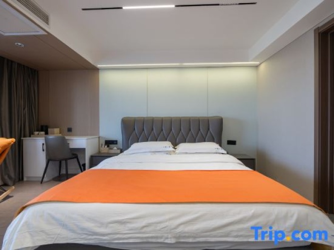 Luxury Double room with city view