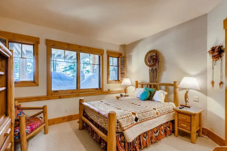 2118-A Vermont Rd Rental