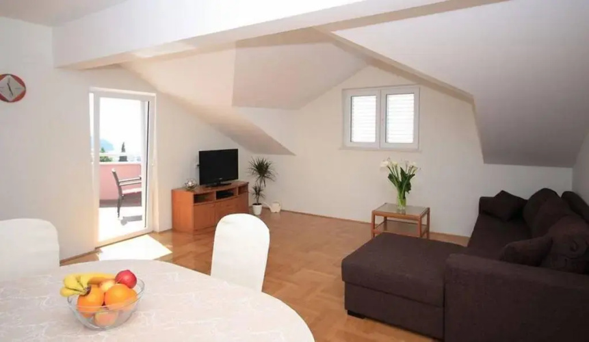 Apartment Marin