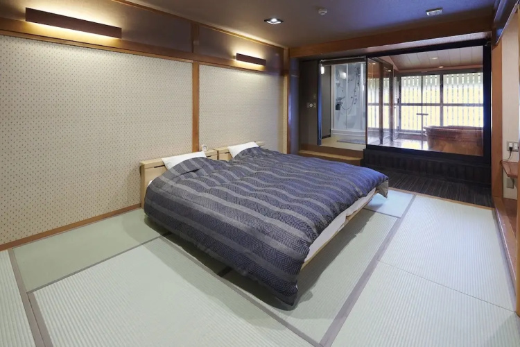 Nikko Garden Hotel