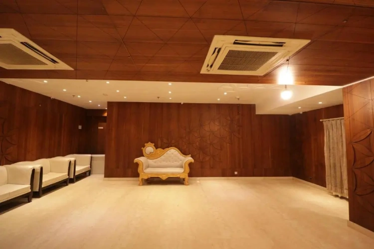 EENNRA GUEST HOUSE, Malda