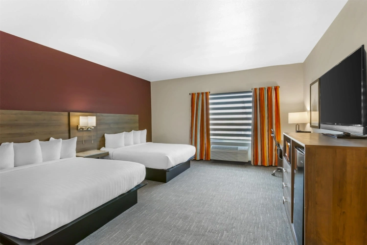 Quadruple Suite