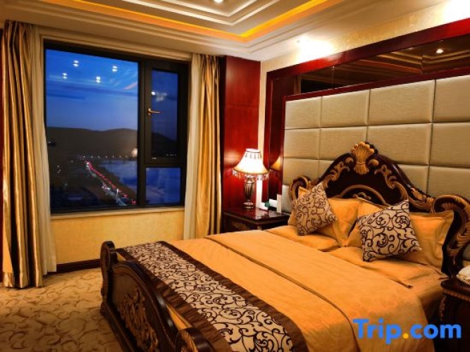 Executive Double Suite