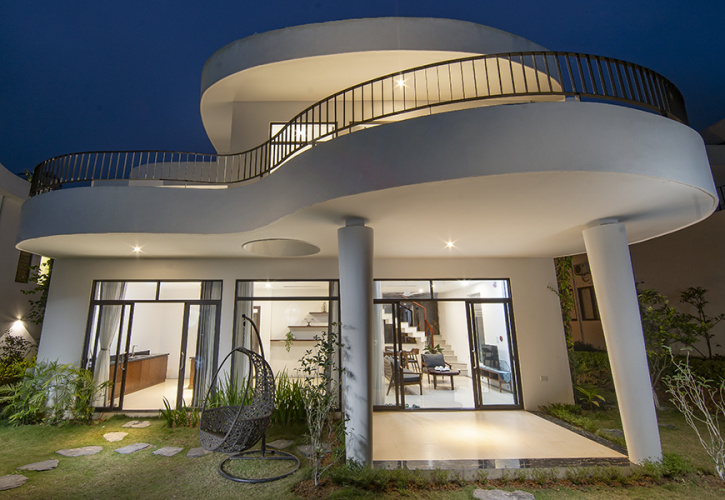 3 Bedrooms Premier Villa