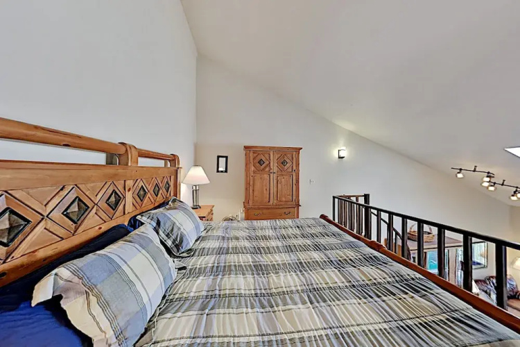 6292us4o 1 Bedroom Condo